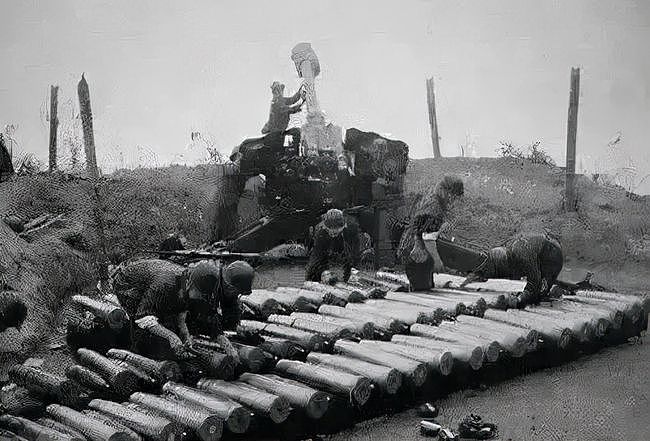 松毛岭战役：解放军一天打出1200吨炮弹，强大后勤把越军彻底打服 - 5