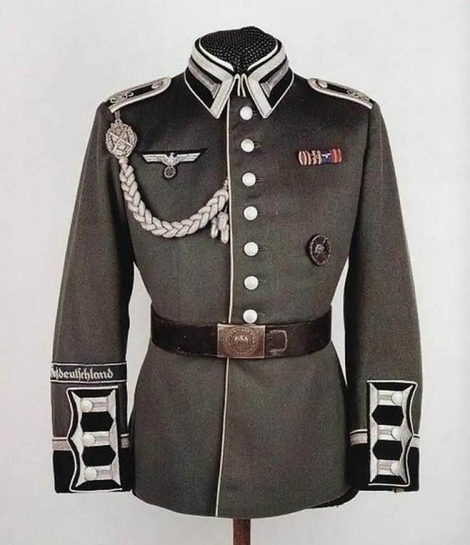 二战德军14款最帅气的制服，普鲁士风格到现在都不过时 - 12