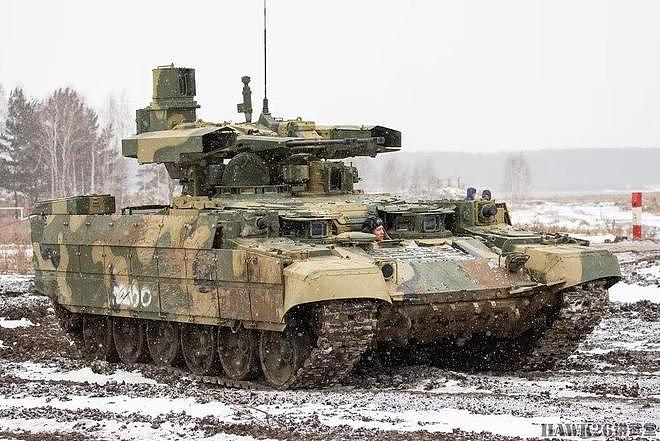 乌克兰首次击毁BMPT“终结者”坦克支援战车 不败神话终于破灭 - 11