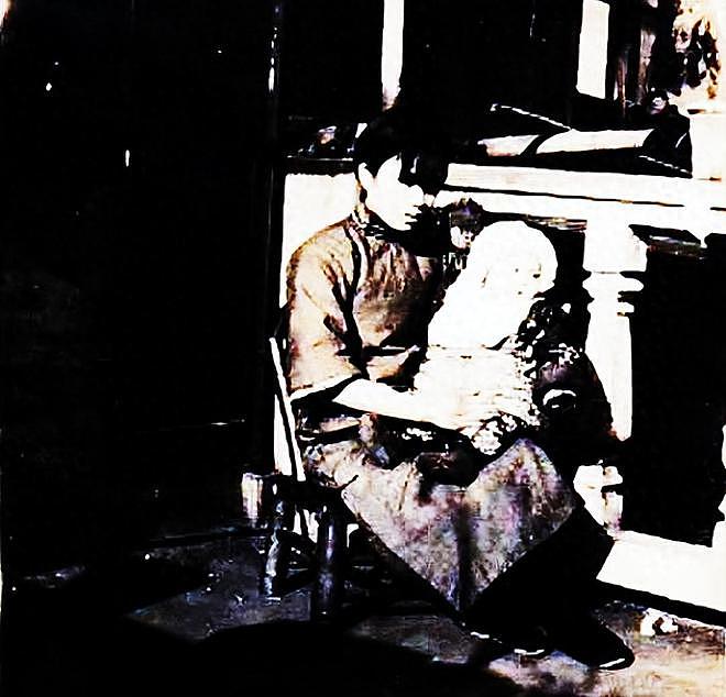 幸存者的日记：我一天目睹了日军三次糟蹋妇女的恶行 - 1
