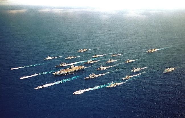 海战的核心力量，美国海军最硬核的“利刃”，航母战斗群 - 2