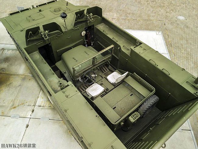 图说：LVT-4两栖运兵车发展史 专为登陆战而生 影响苏联装备发展 - 21