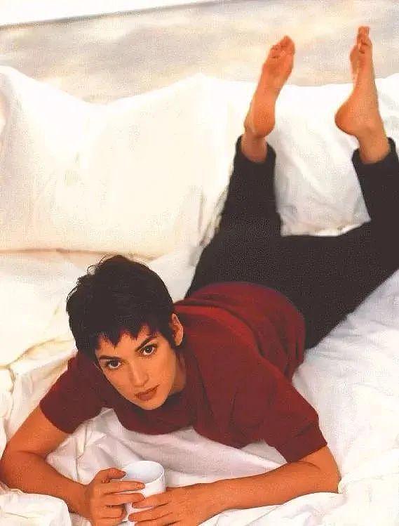 20年后，「90年代好莱坞玉女」又给Marc Jacobs拍了广告 - 84