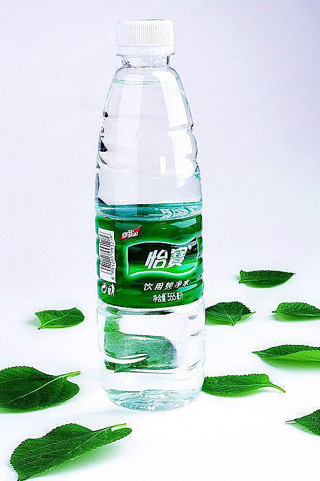 中国瓶装水有3000多家，六大巨头占据八分天下，你最喜欢哪一款？ - 11