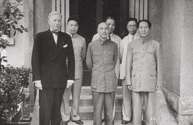 重庆谈判：蒋介石从一支烟断定毛主席是个厉害角色 - 7