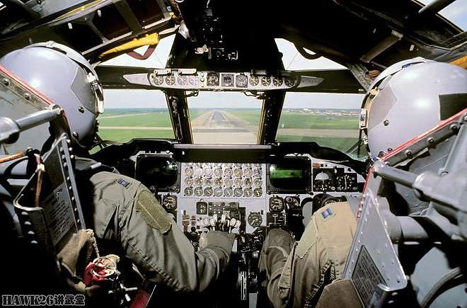 图说：B-52“同温层堡垒”美军战略空军绝对主力 号称飞行100年 - 8