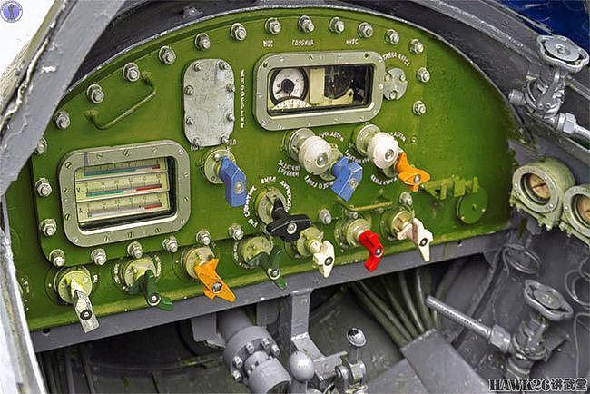 “人鱼-1M”袖珍潜艇 苏联战斗蛙人的秘密武器 可在海中坐底十天 - 16
