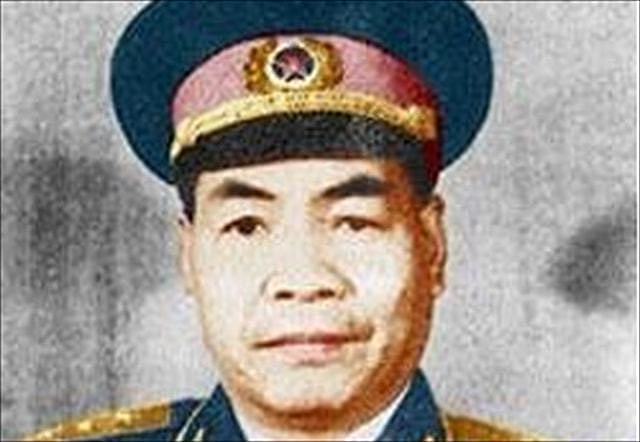 他曾任毛主席保镖，建国后被授上将，小儿子也是上将，官至副国级 - 1