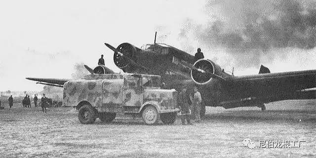 不食人间烟火：二战德国空军的机场加油车巡礼 - 44