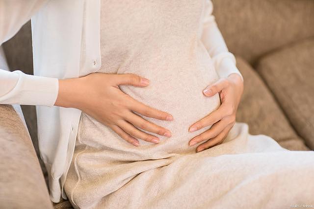 怀孕期间下肢水肿怎么办？我们为孕妈们搜集了几种应对方法 - 2