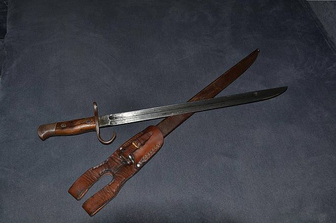 盘点二战日军普通“大头兵”使用的各类刺刀、短刀 - 4