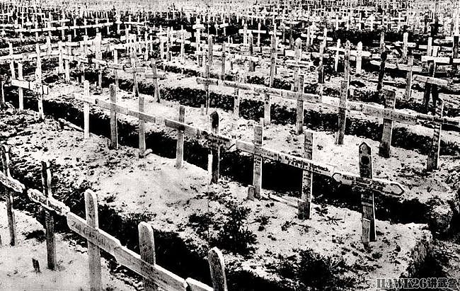 105年前 凡尔登战役结束 30万人在狭窄地带丧生 绞肉机名副其实 - 14