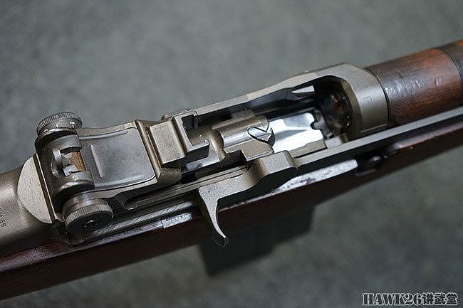 日本古董枪店展示意大利BM59步枪 贝雷塔精工制造 性能超越M14 - 18