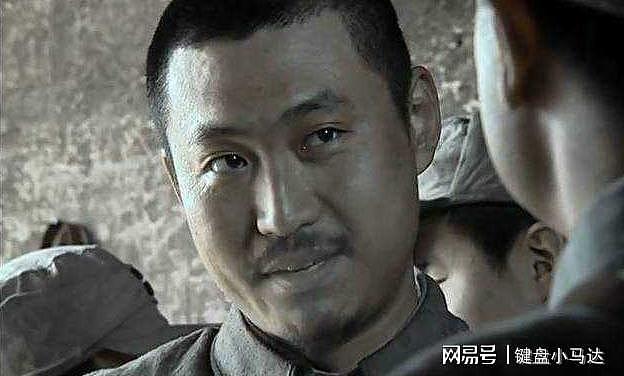 同样是李云龙的爱将，张大彪能当营长，为什么魏和尚只能当警卫员 - 1