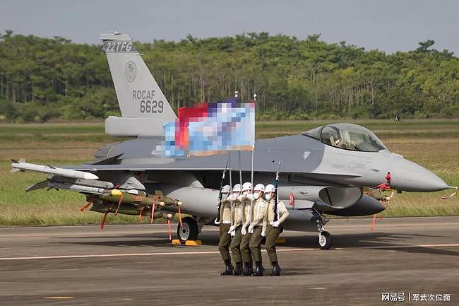 号称能与歼-20较量！台湾装备的F-16V，真实性能如何？ - 1
