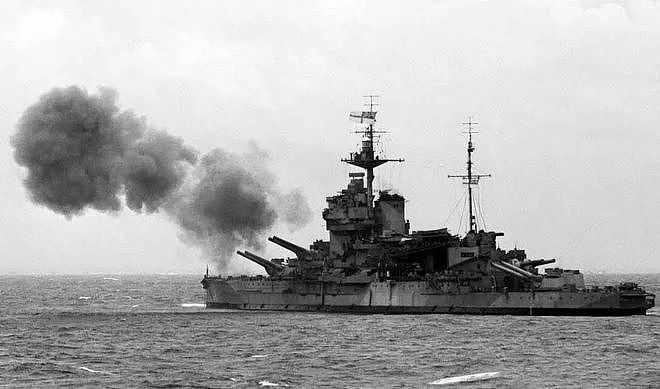 对于战列舰：鱼雷、大口径穿甲弹和导弹，哪个造成的伤害更高？ - 13