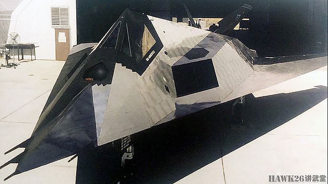图说：F-117几十年前的秘密测试 成为F-22“镜面涂层”技术先驱 - 1