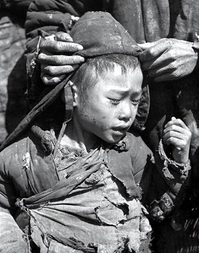 日军队长的日记：我杀害了农民爷孙三口，两个孩子中最小的才四岁 - 1