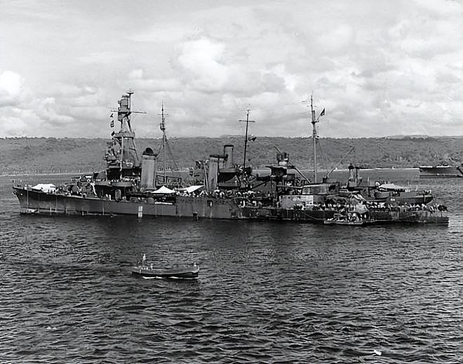 瓜岛血战8：4.4万吨战列舰“1挑3”，日军反击大胜，却没啥卵用 - 3