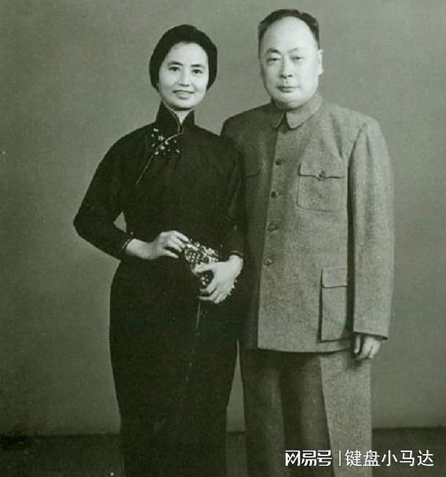 江西一农妇来到北京探望好友遭拒之后，亮出身份，竟是陈毅之妻 - 17