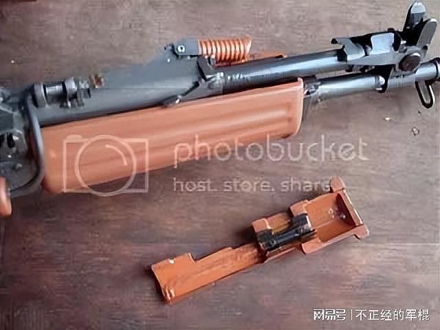 印度抛弃INSAS步枪换装AK203，是因为高原作战小口径威力不行么？ - 5