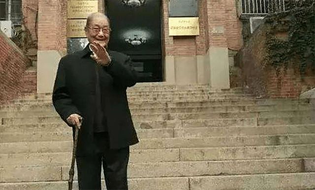宋平老人：曾是周总理秘书，一生两袖清风，今104岁高龄身体硬朗 - 10