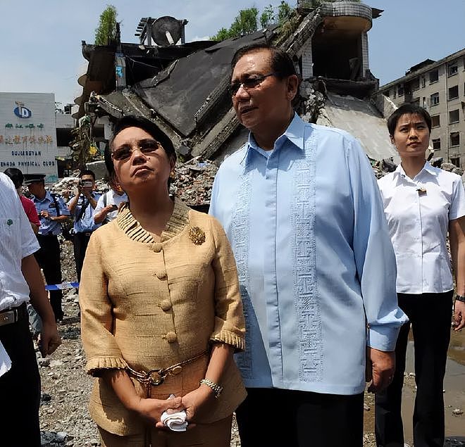 菲律宾女总统阿罗约：硬扛美国压力，和中国要好，自称中国儿媳妇 - 10