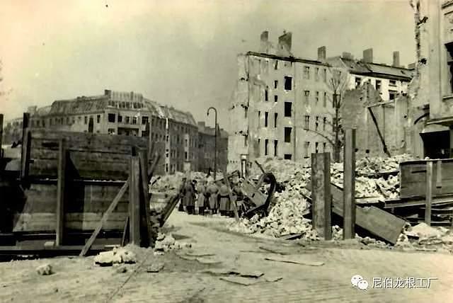 魔窟街垒：柏林战役期间的反坦克工事 - 29
