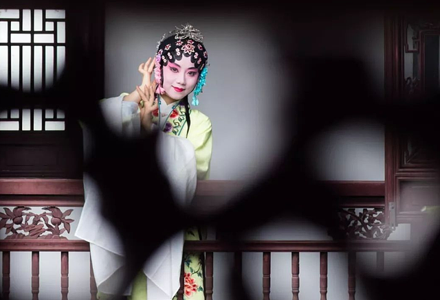 为什么说昆曲是中国表演艺术中最完美的？它的美360度无死角 - 2