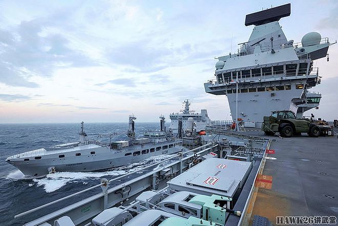 英国“威尔士亲王”号航母海上补给 皇家海军实力拉胯 拍照很出色 - 1