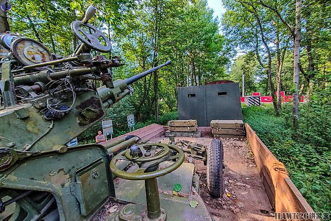 图说：圣彼得堡附近的装甲列车展示区 纪念卫国战争期间传奇部队 - 21