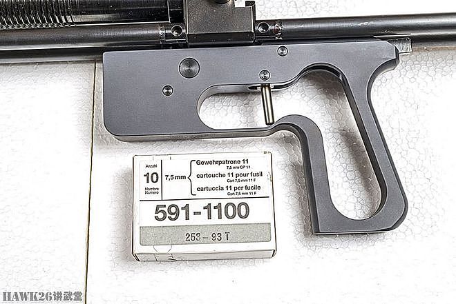 简约到极致：瑞士KUGS公司FATBOY单发步枪 横向滑动锁块很特别 - 5