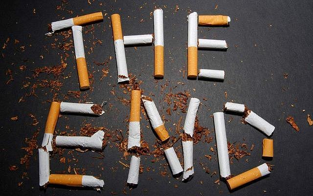 香烟所含尼古丁并不致癌，吸烟有害健康是假的？医生揭露真相 - 4