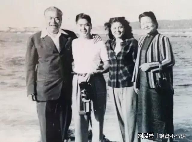 冯玉祥唯一健在儿子，如今104岁，千亿资产，至今保留中国国籍！ - 3