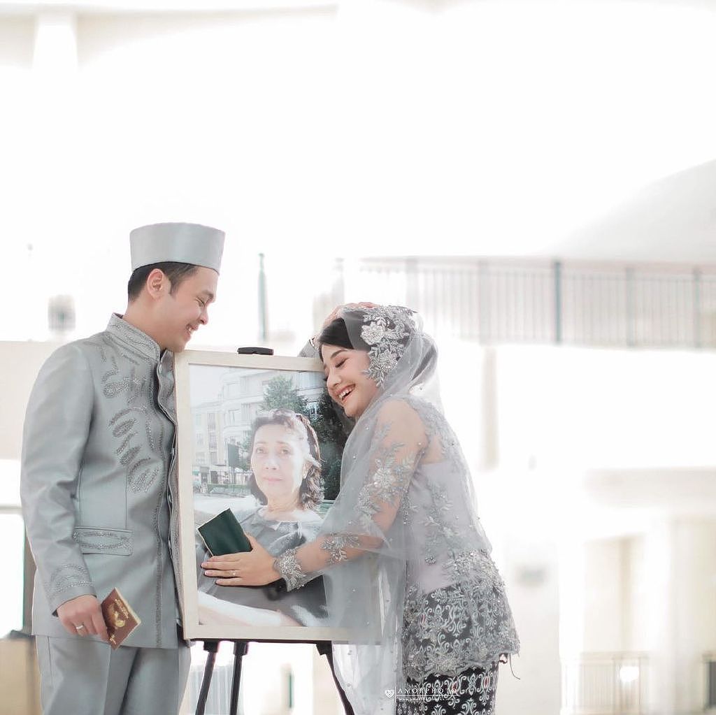 28岁印尼女星克莱伦斯·辛西娅因血管癌去世，丈夫受访透露病情 - 10