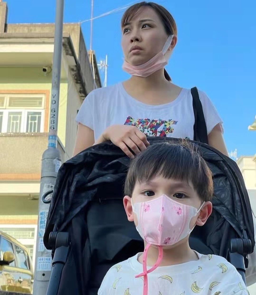 因负面形象遭歧视，香港知名渣男儿子被拒报读幼儿园：真的很生气 - 3