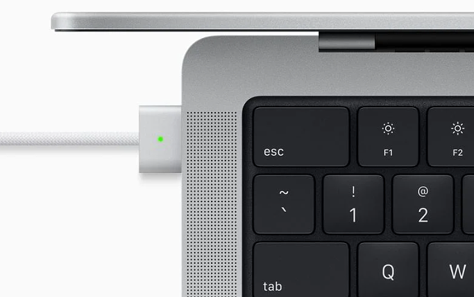 苹果MacBook Air最新爆料：M2芯片、非锥形设计，多彩颜色等 - 3