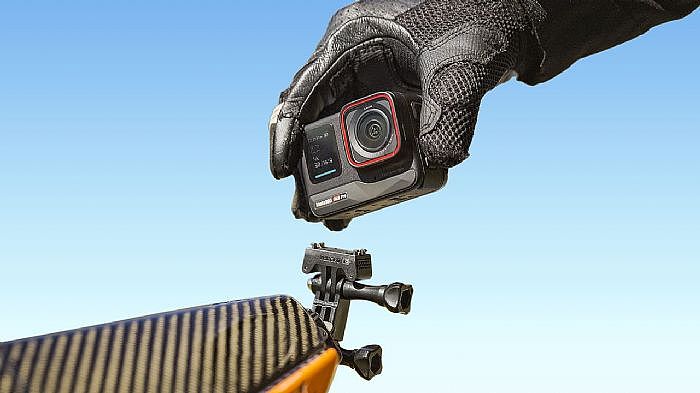 影石Insta360发布新款运动相机Ace Pro：旗舰画质，全能先锋 - 9