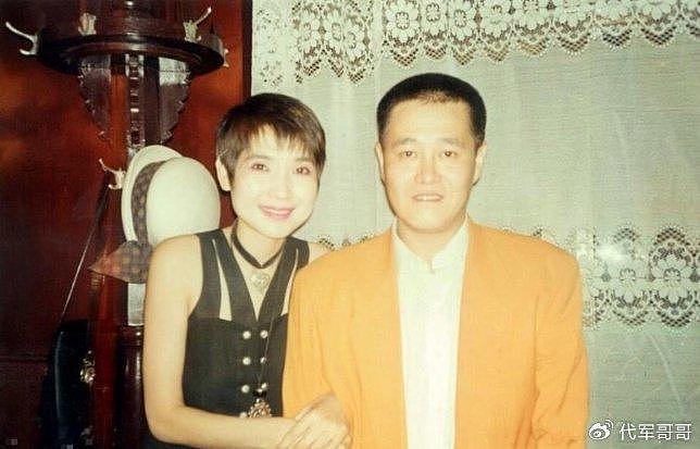 赵本山前妻葛淑珍，32年前被赵本山抛弃，如今靠自己年入百万 - 12