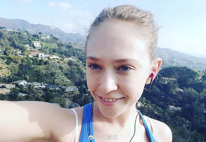 36岁美国成年女演员卡格妮在家中自杀，亲友为其在网上筹集丧葬费 - 1