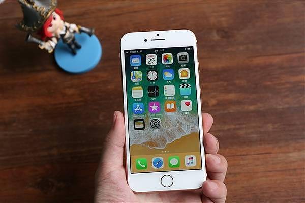 曝苹果春季发布会新机取名iPhone SE+ 5G：最便宜的A15小钢炮 - 1