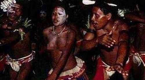 卡图马族人原始生活（卡图马人的奇特节日）