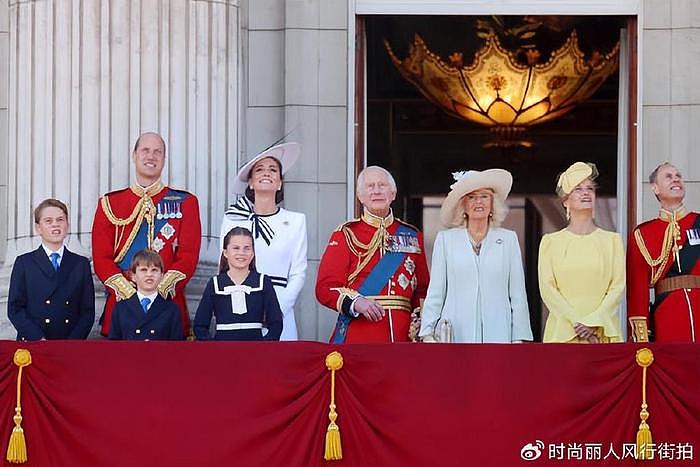凯特王妃终于来了！带王室三宝出席庆典，穿白裙亮相瘦得让人心疼 - 5