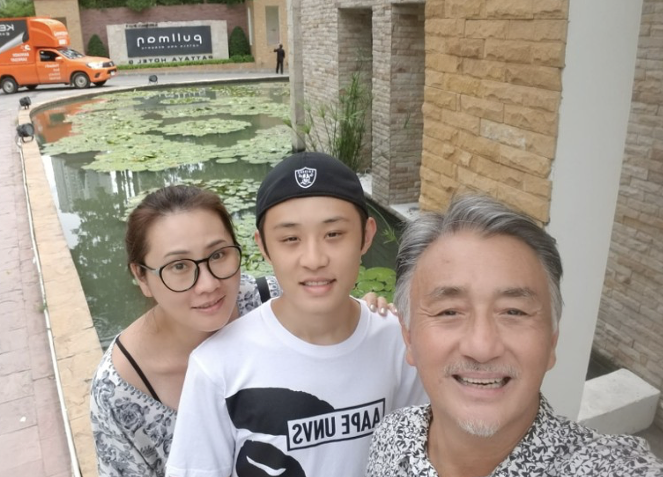 吴岱融为儿子在新加坡买房，137平方米花了400万，坦言已享受优惠 - 6