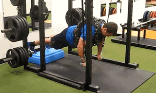 8个TRX训练动作帮你打造强壮上肢 - 1
