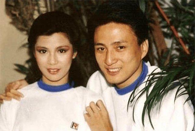 1985年翁美玲自杀身亡，为何包裹5层锡纸，不让人看？ - 7