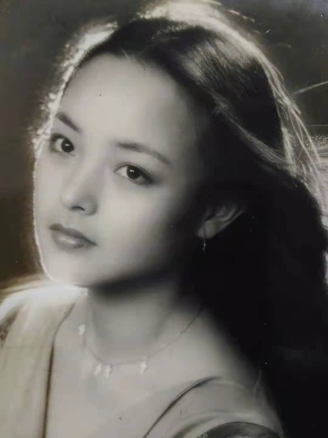 初代琼瑶女郎刘蓝溪因病去世，年仅61岁，她嫁人后削发为尼30年 - 1