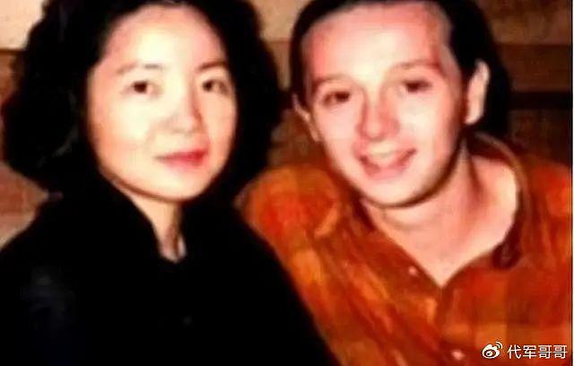 邓丽君去世27年后，男友保罗再婚生子，弟弟的坚持让人泪目 - 24