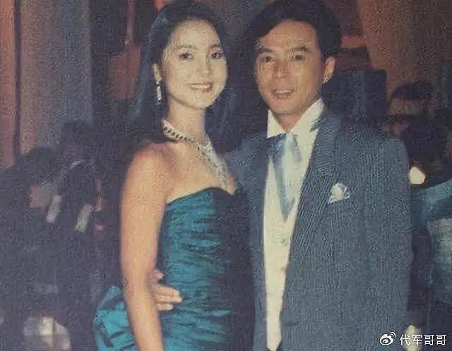 邓丽君去世27年后，男友保罗再婚生子，弟弟的坚持让人泪目 - 11