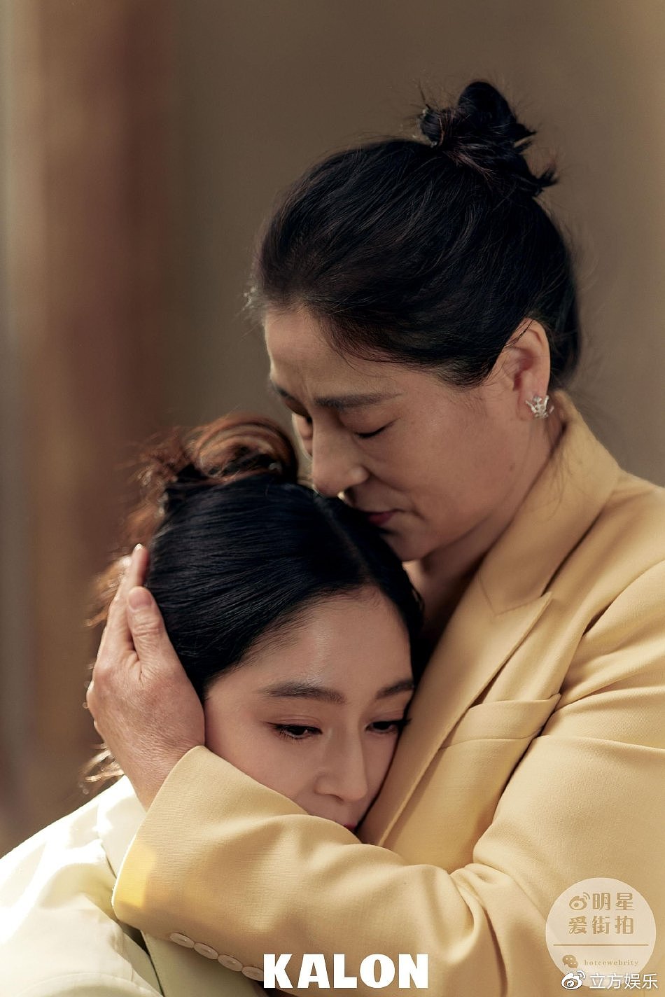 王媛可与母亲合体大片释出 两人在镜头前灿笑好温馨幸福 - 2